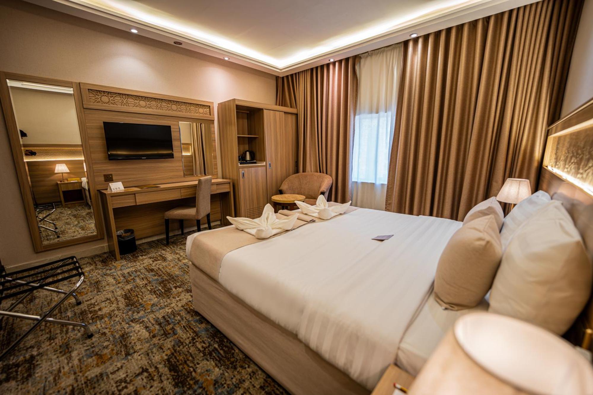 Snood Al Azama Hotel Mecca Exterior photo